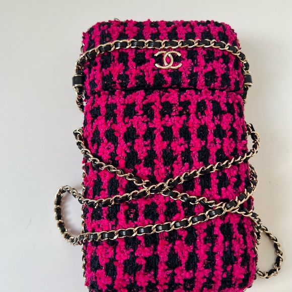 —SOLD—CHANEL SLG CASE - Picture 4 of 5